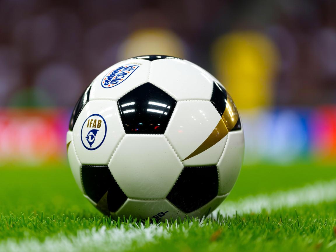 开云体育在线下载-拜仁慕尼黑大胜尤文图斯，晋级强  第3张